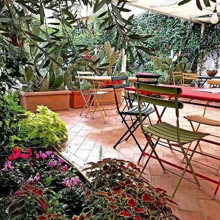 La Foresteria Garden Boutique B&B Catania Exterior photo